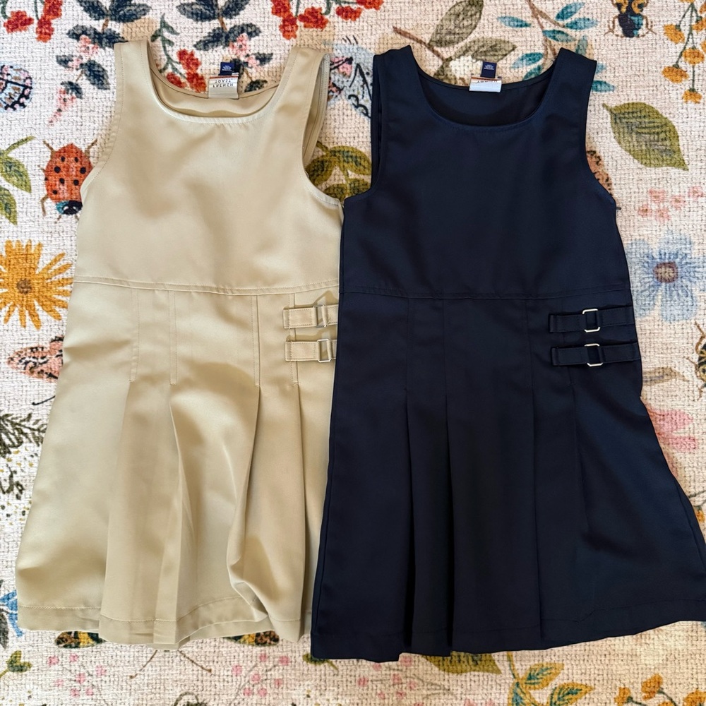 Set of 2 French Toast girls uniform jumpers Sz 7